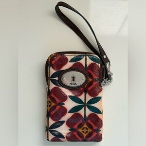 Fossil Key-Per floral coated canvas wristlet compact wallet metal key emblem.